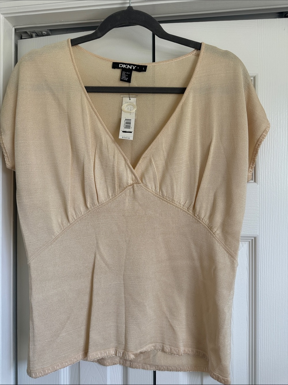 DKNY Cream V-Neck Short Sleeve Knit Top